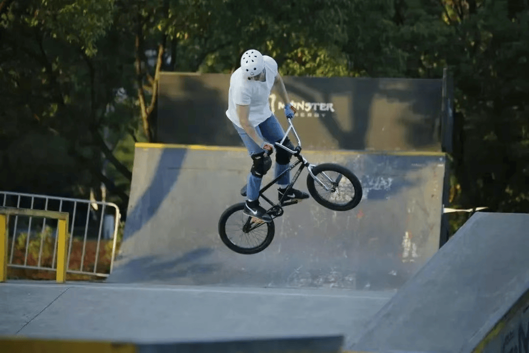 ·海宸网站-2025楼盘评测_售楼处电话丨楼盘百科详情AG真人国际厅杨浦新江湾 (建发·海宸售楼处) 建发(图16)