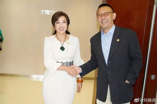 晓庆一直很“嫩”AG真人百家乐刘(图6)